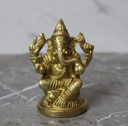 Handcrafted Brass Lord Ganesha Idol – 290 gm